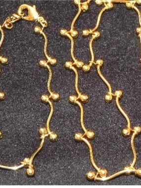 Nina Ricci for Avon Gold Bead Wave Link Necklace and bracelet set